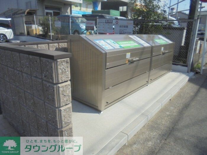 ウェルデンスD-stay Bの物件内観写真