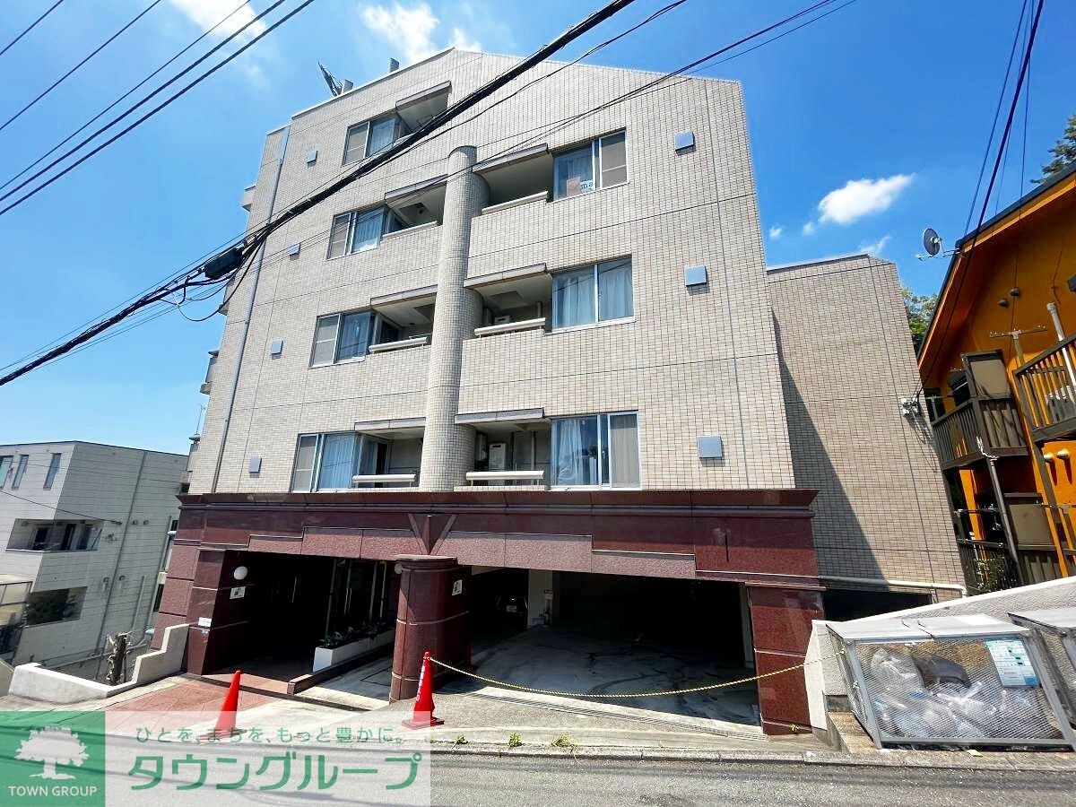 エアフォルク大倉山の物件外観写真