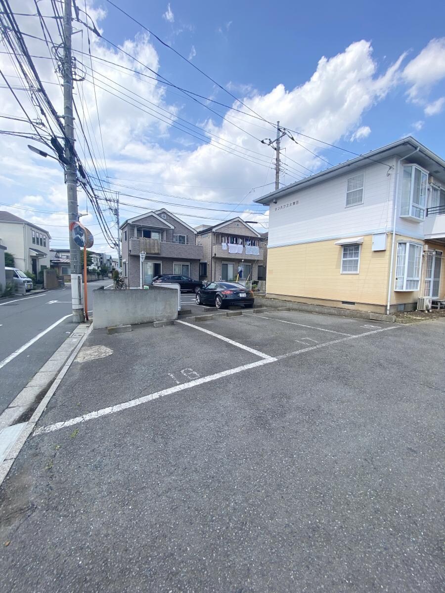 サンハウス大泉B棟の物件内観写真