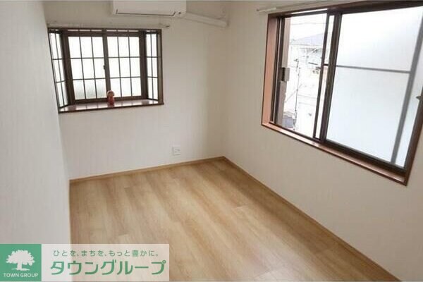 梅里戸建の物件内観写真