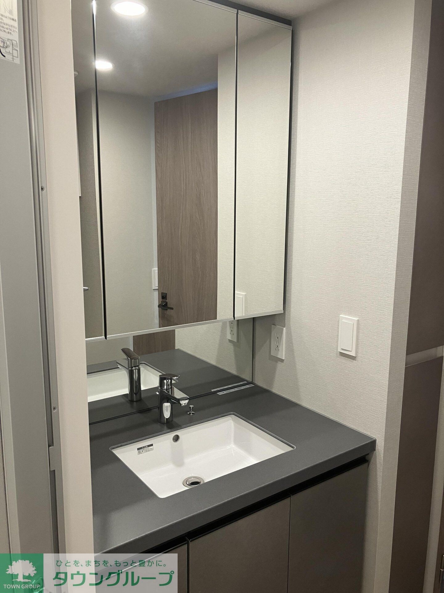 クレストコート中野富士見町の物件内観写真