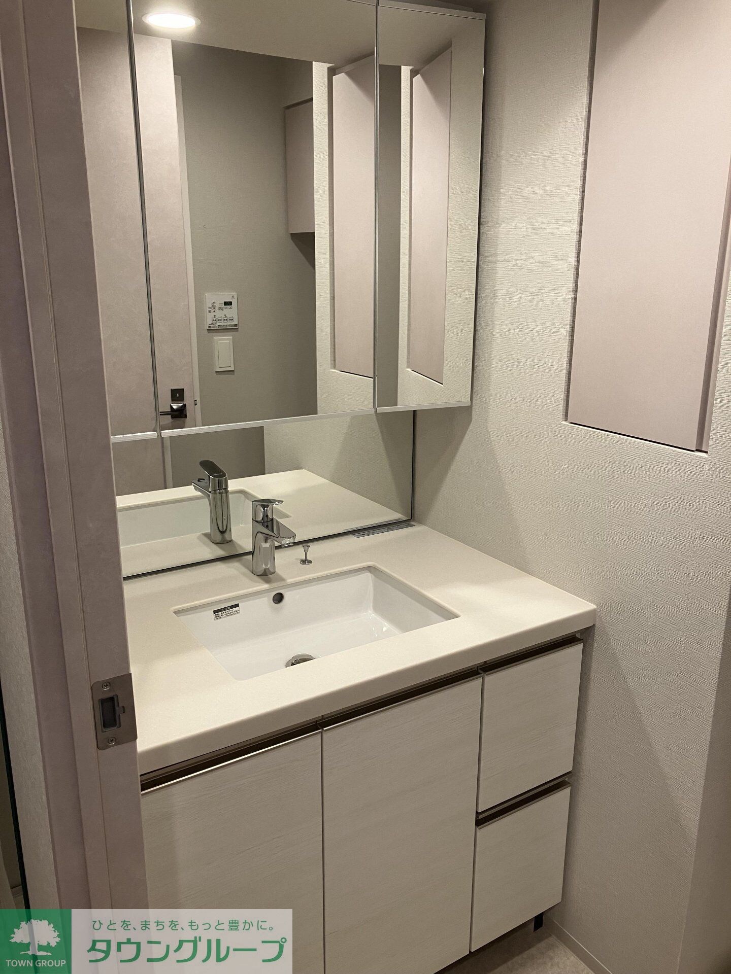 クレストコート中野富士見町の物件内観写真