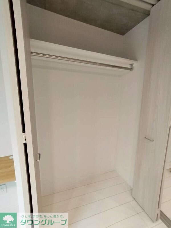 Fons Lucis Izumiの物件内観写真