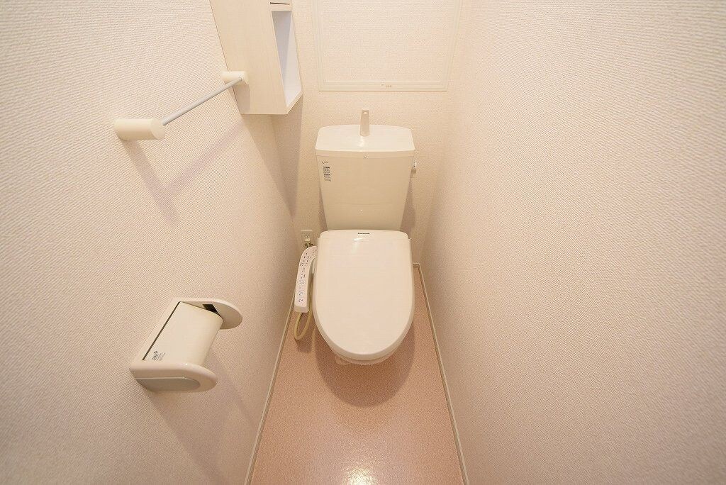 ニューグランドールの物件内観写真