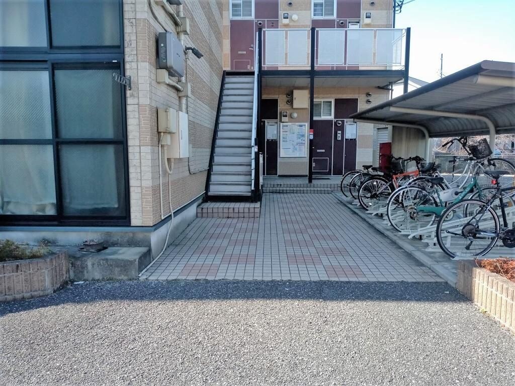 レオパレスファーレVの物件内観写真