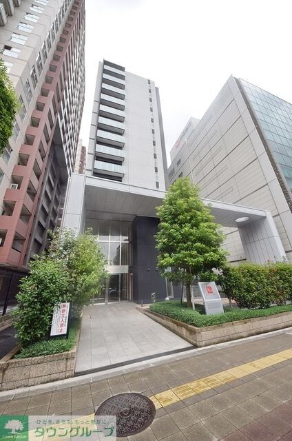 ドゥーエ大宮の物件外観写真