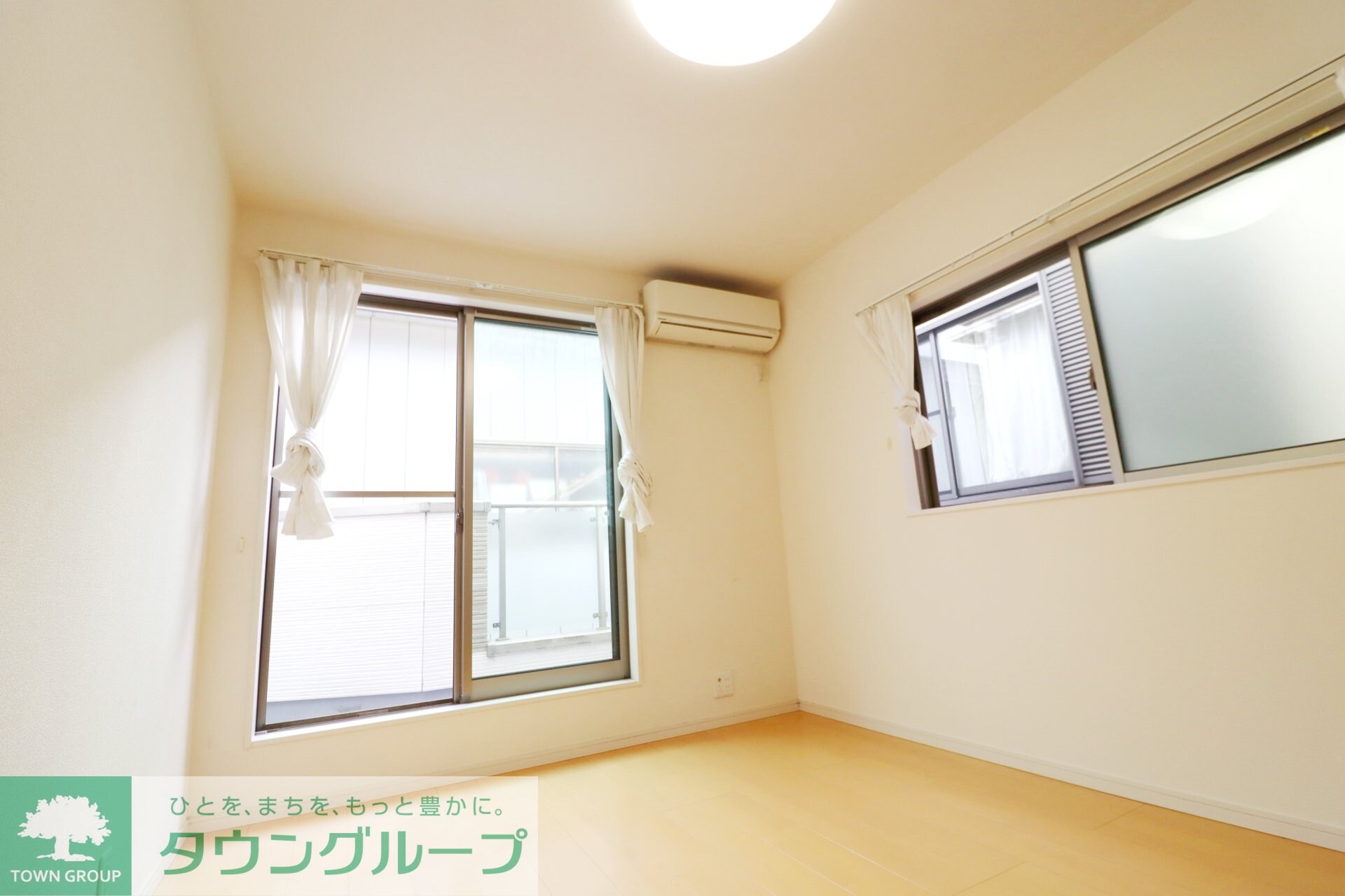 柳根町戸建の物件内観写真