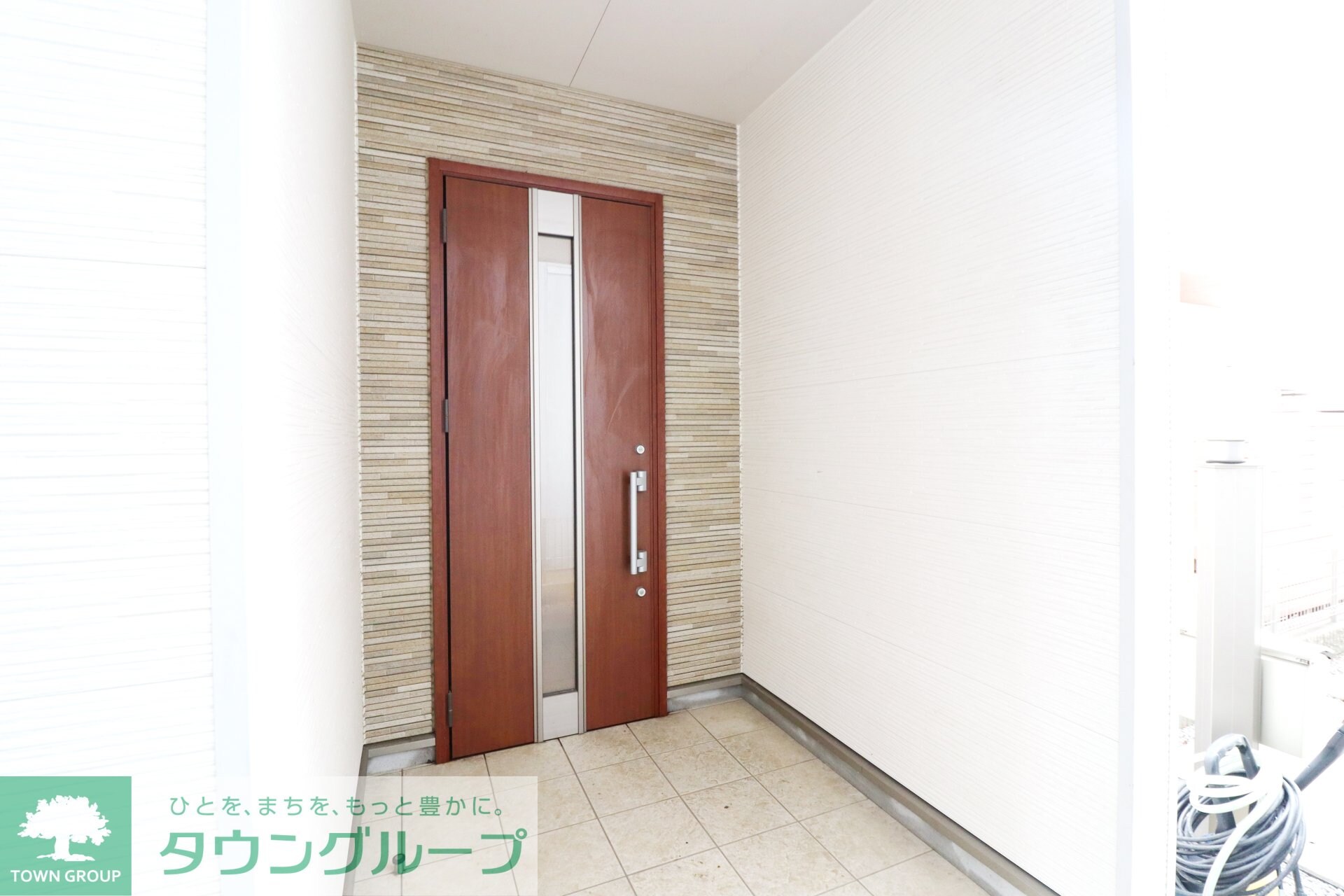 柳根町戸建の物件内観写真