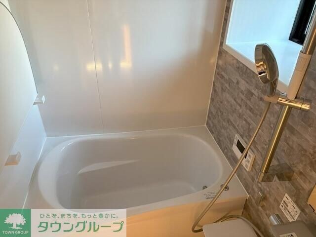 YESMOREIIの物件内観写真