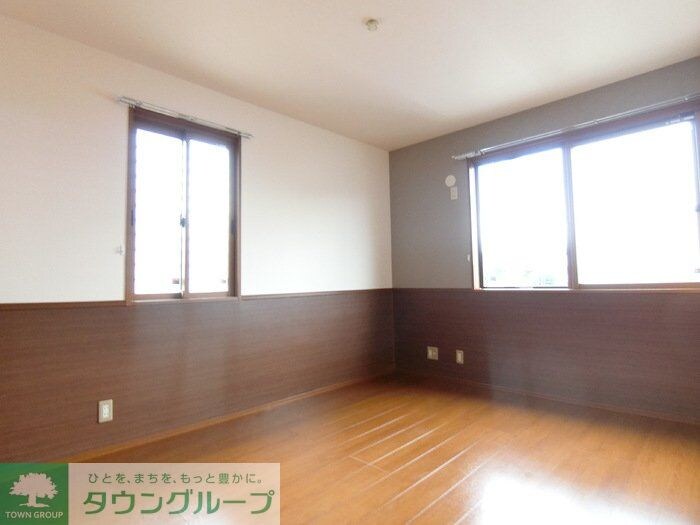 グランシャリオ Eの物件内観写真