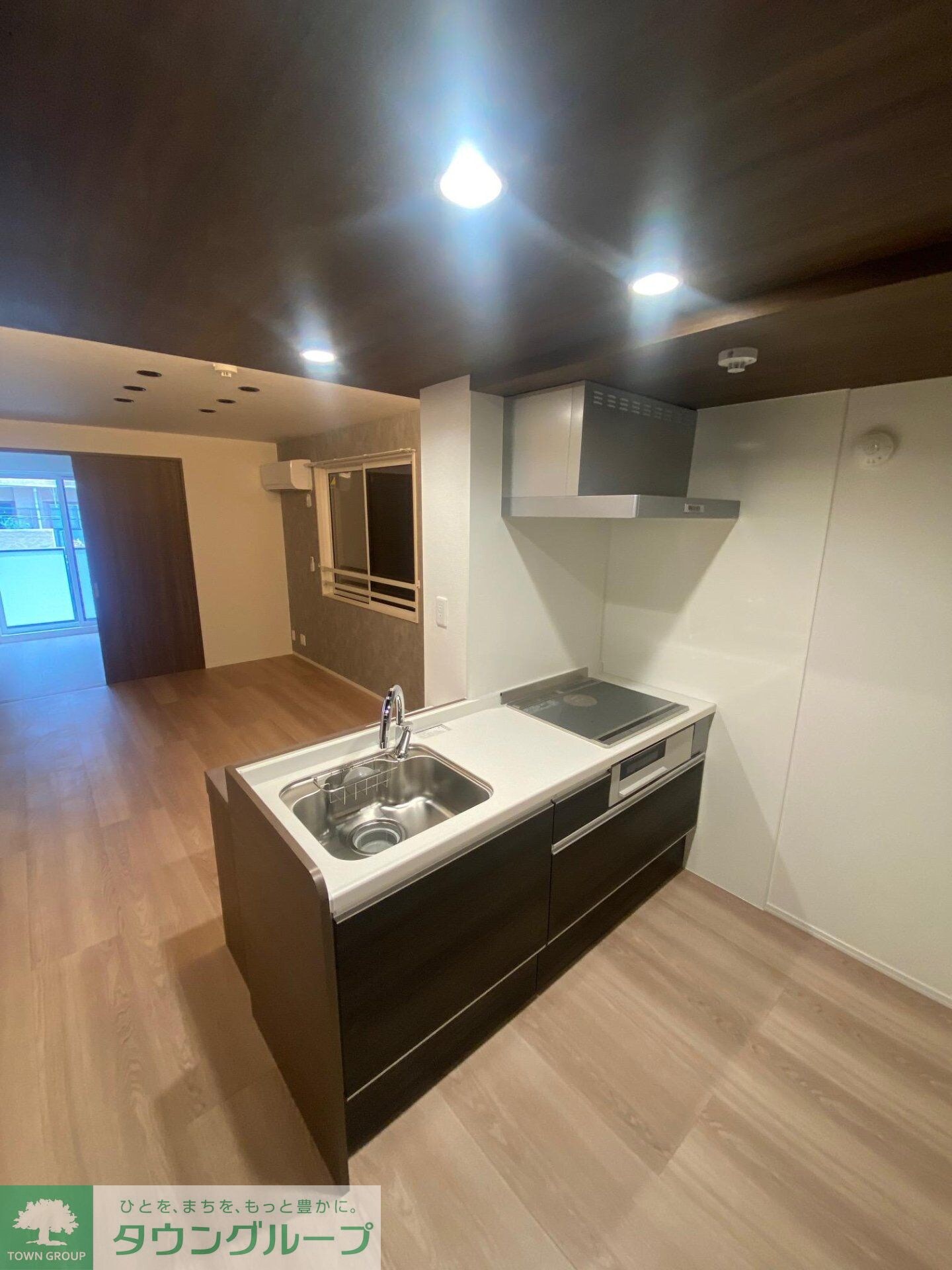 ノーブルラフィネ白幡の物件内観写真