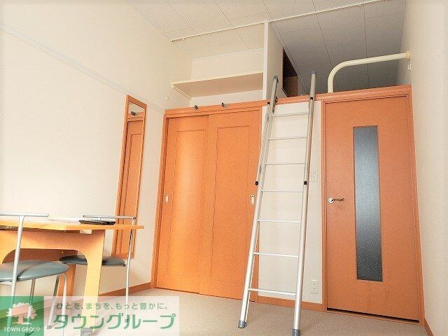 レオパレスコートハウス南平Cの物件内観写真