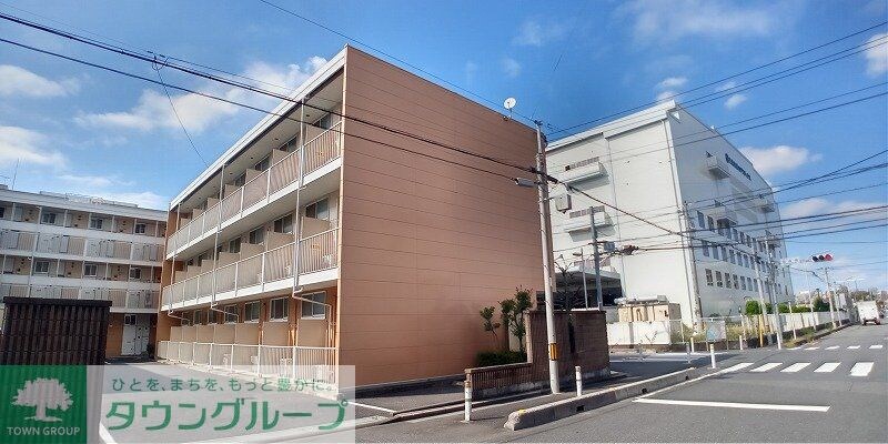 レオパレスSKK・マンションIVの物件外観写真