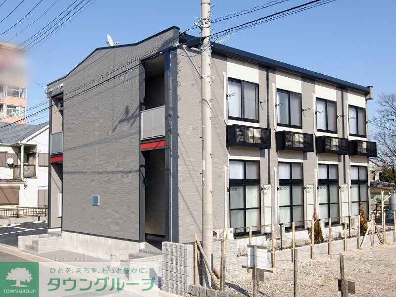 レオパレスBirdieの物件外観写真