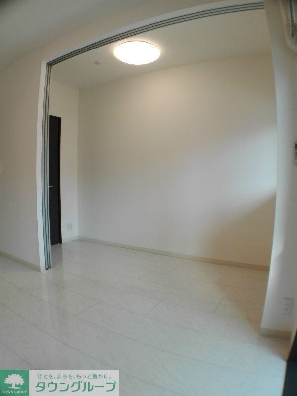 アン・ボルヌの物件内観写真