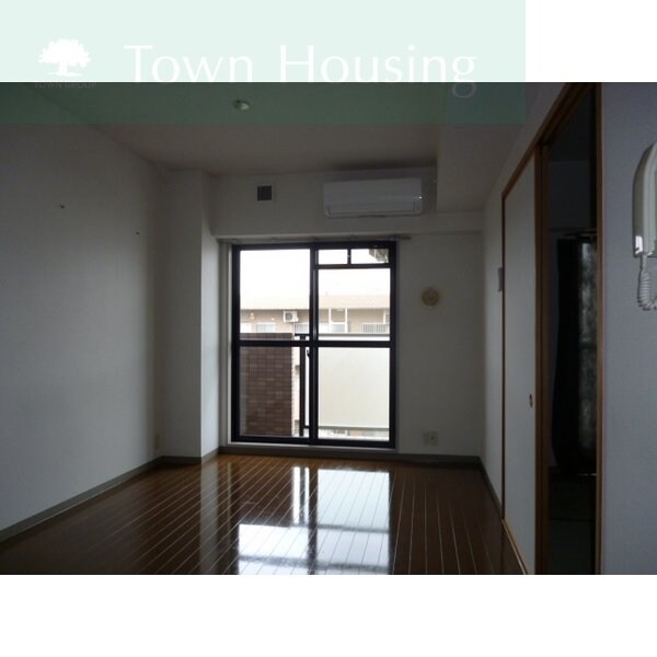 ルミエール飯山満の物件内観写真