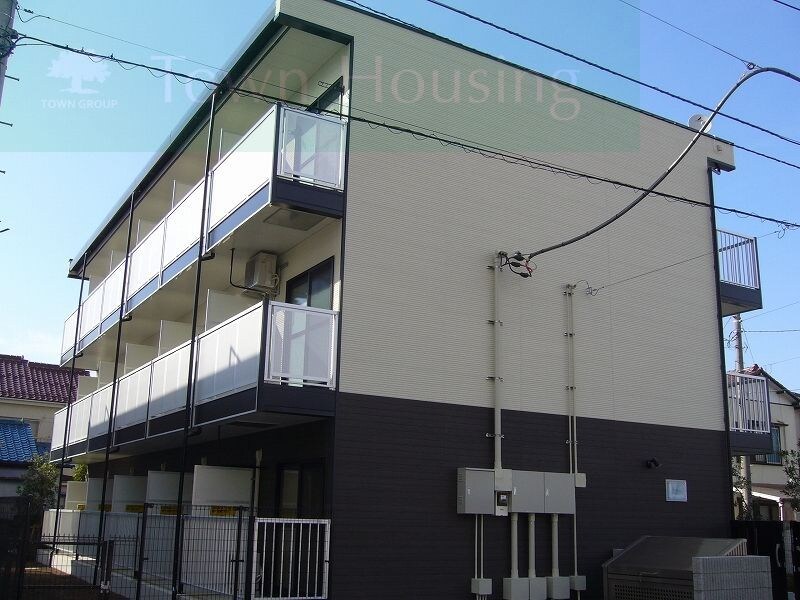 レオパレスブランシェの物件外観写真