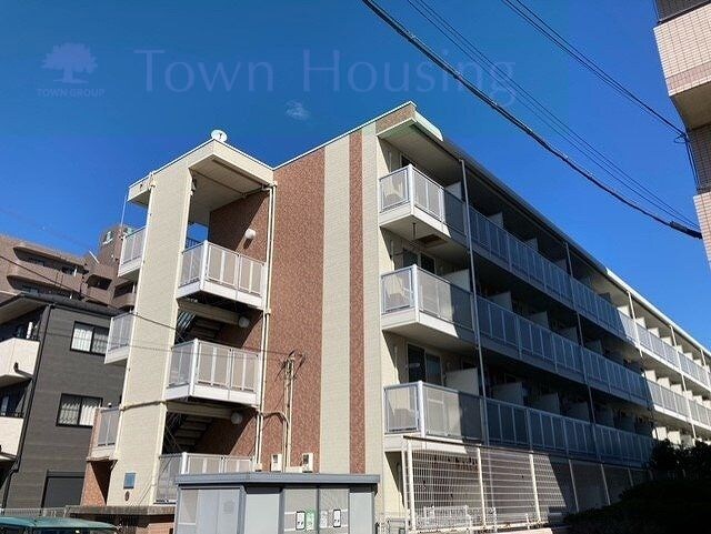 レオパレスラトナの物件外観写真