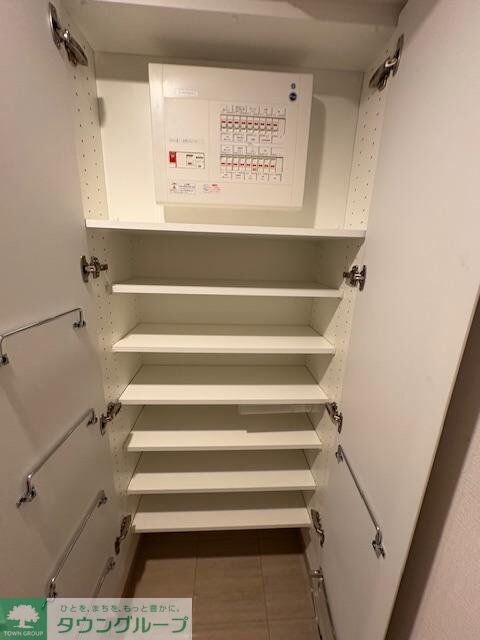 プレディアコート西葛西の物件内観写真