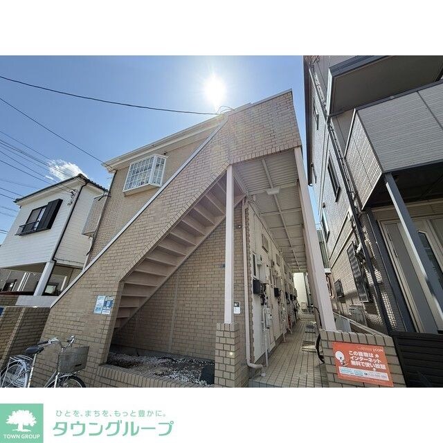 ローズアパートR-18の物件外観写真