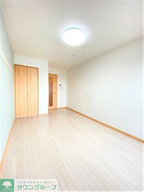 ウィステリアRの物件内観写真