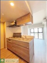 ルミーク三軒茶屋の物件内観写真