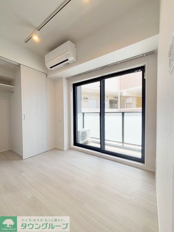 ルミーク三軒茶屋の物件内観写真