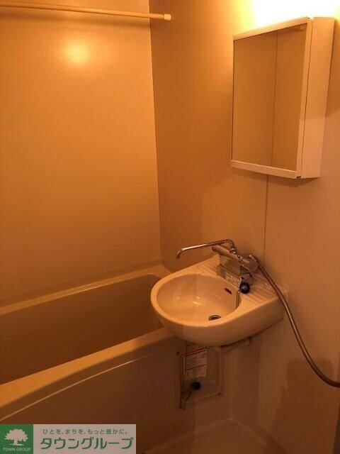 アメニティ三軒茶屋の物件内観写真