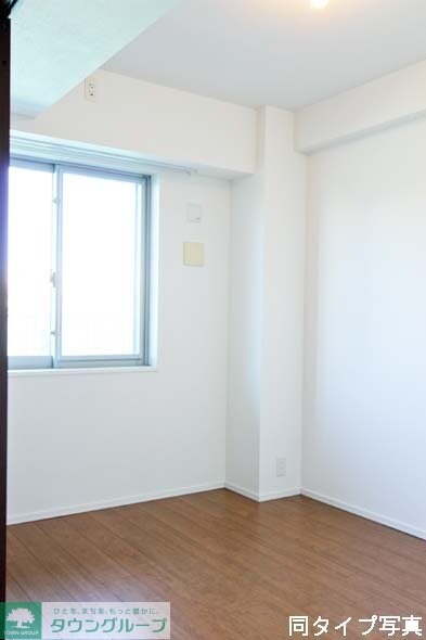 コンフォリア駒場の物件内観写真