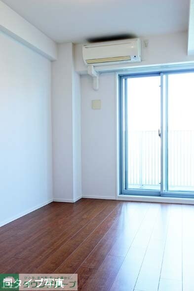 コンフォリア駒場の物件内観写真