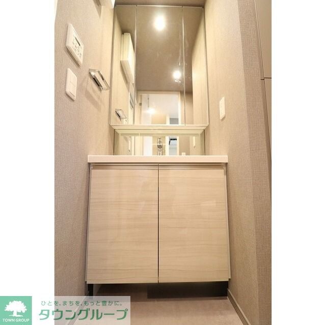 コンフォリア新中野の物件内観写真