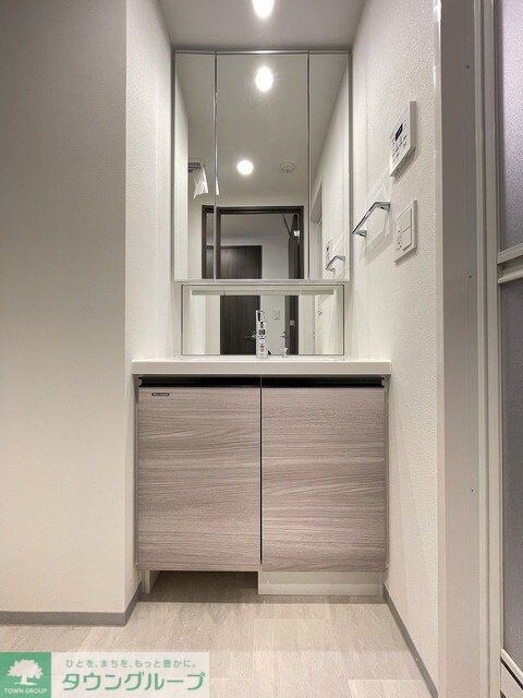 ザ・グラヴィティ新宿の物件内観写真