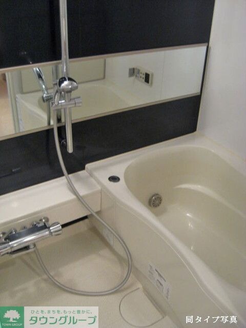 コンフォリア下北沢の物件内観写真