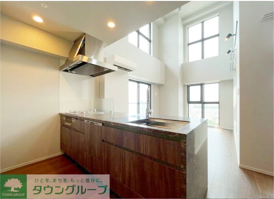 ルミーク三軒茶屋の物件内観写真