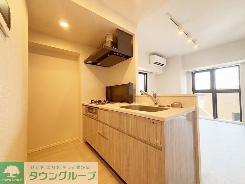 ルミーク三軒茶屋の物件内観写真