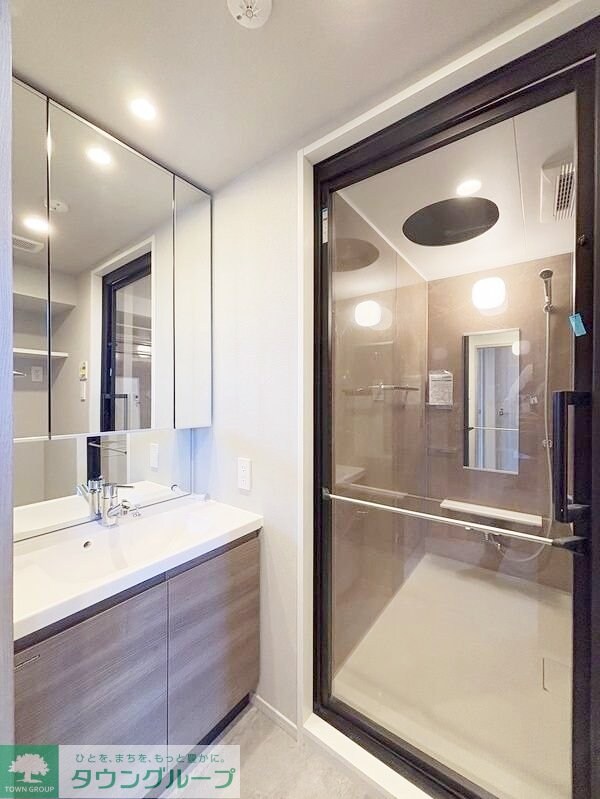 ルミーク三軒茶屋の物件内観写真