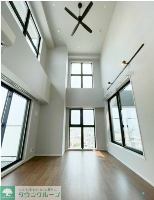 ルミーク三軒茶屋の物件内観写真