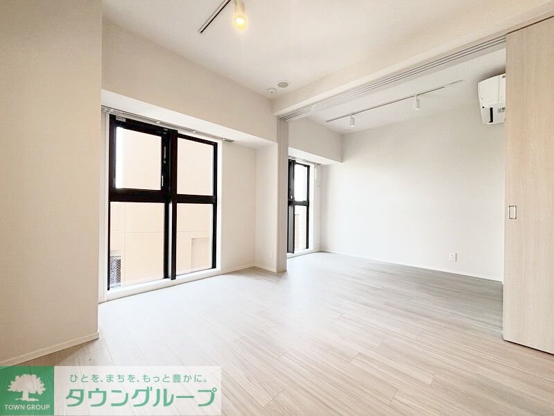 ルミーク三軒茶屋の物件内観写真