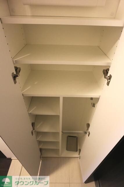 コンフォリア世田谷上馬の物件内観写真