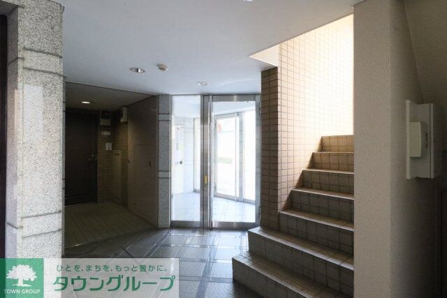 ロイヤルアーバン駒場東大の物件内観写真