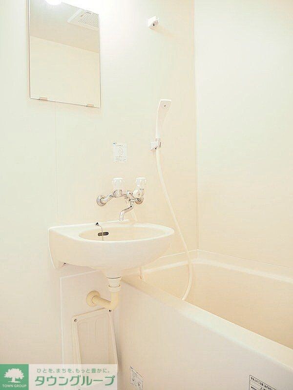 ルーブル三軒茶屋IIの物件内観写真