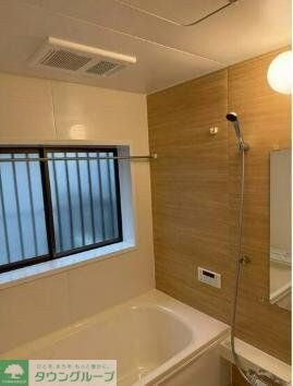 渋谷区本町5丁目戸建の物件内観写真