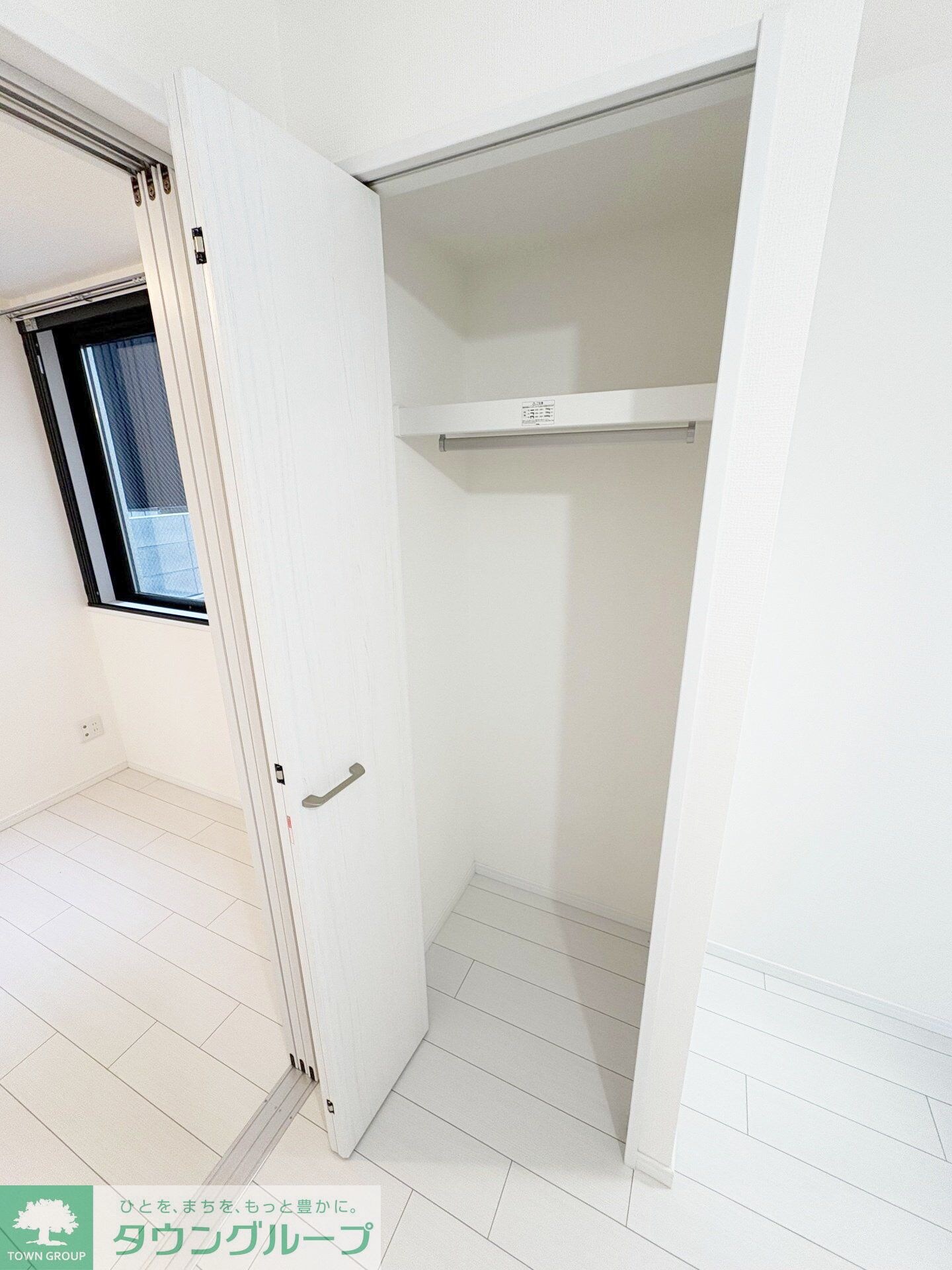 エルファーロ中野富士見町IIの物件内観写真