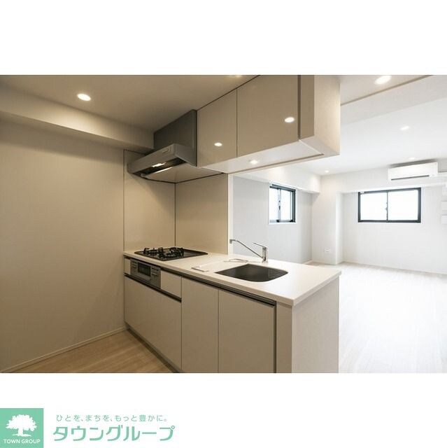 アジュールテラス目黒八雲の物件内観写真