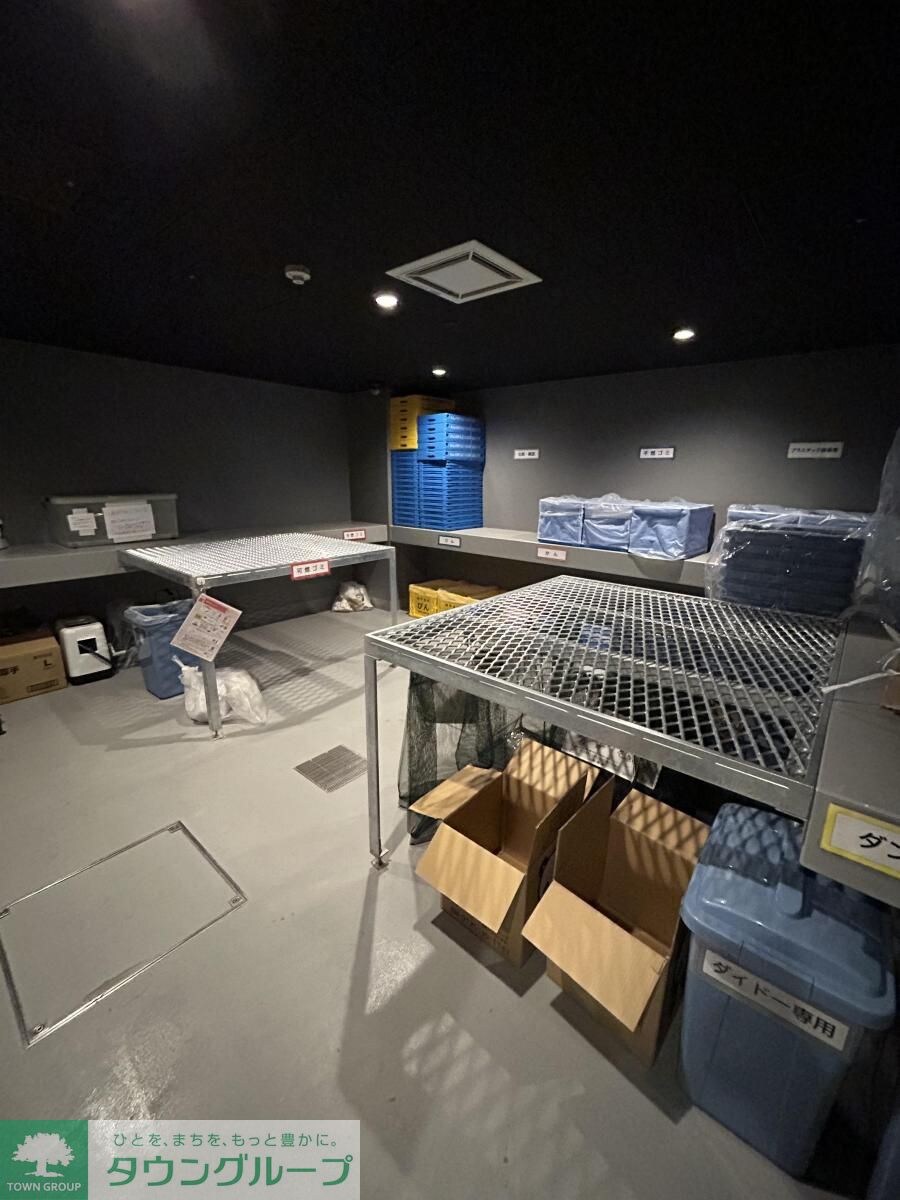 RESIDENCE KOENJIの物件内観写真