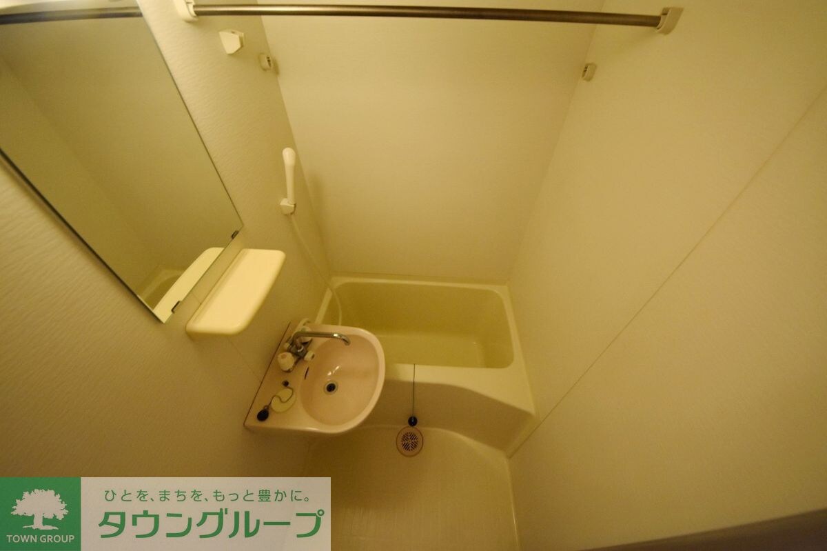 レオパレスエルミタージュの物件内観写真