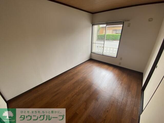 シオン花咲の物件内観写真