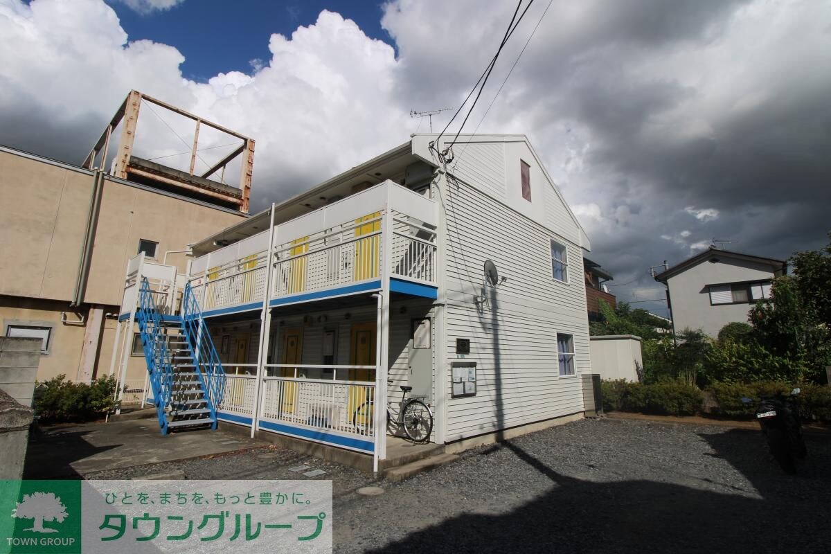 レオパレスLUCKの物件外観写真