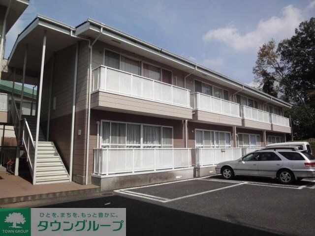 ヴィアーレヤマザキBの物件外観写真