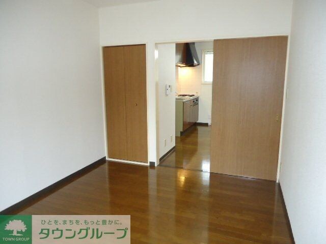 ヴィアーレヤマザキBの物件内観写真